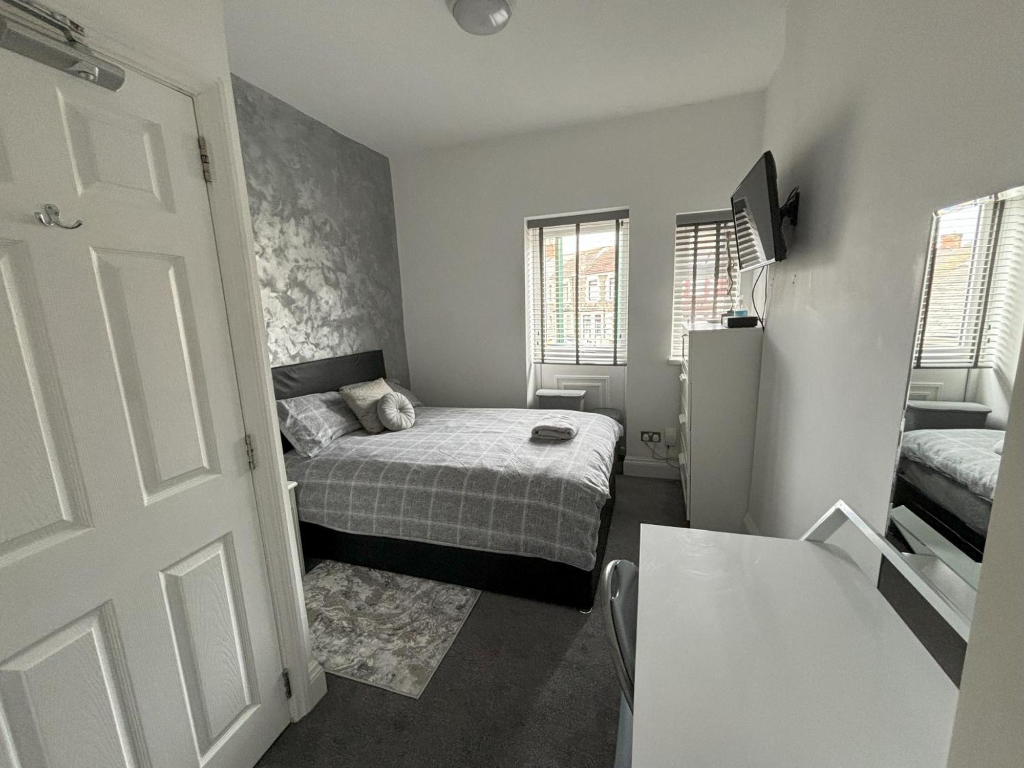 Copperfield Apartment คาร์ดิฟฟ์ ภายนอก รูปภาพ
